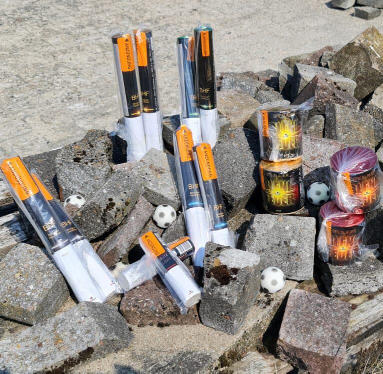 Paket „Hexenkessel“ by Intermedia