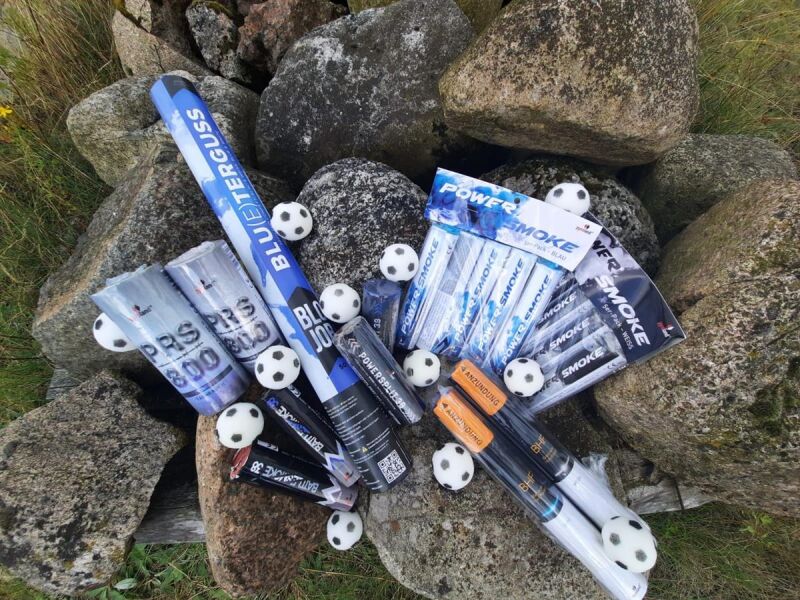 Paket „Team Blue White XXL“ by Intermedia