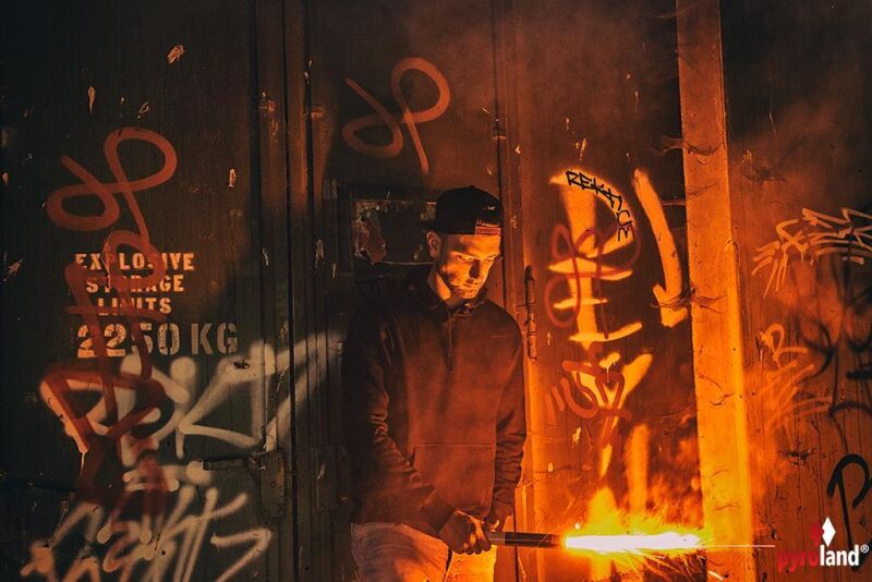 Jetzt Breslauer Handfeuer Gelb 60s ab 3.99€ bestellen