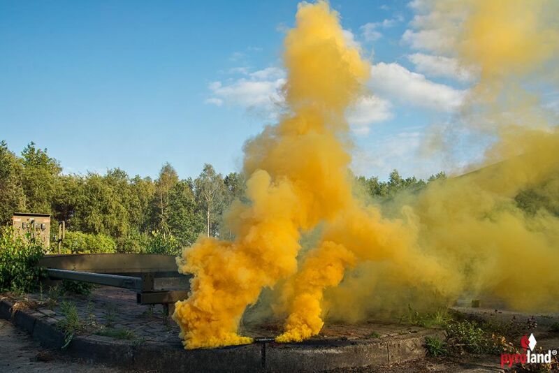 Jetzt POWERSPLIT 38 mit Reißzünder 20s, Gelb ab 4.99€ bestellen
