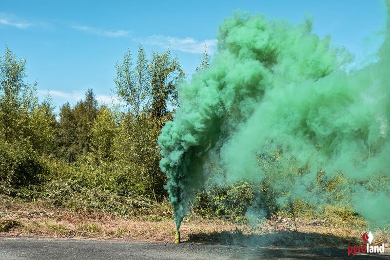 Jetzt XL Rauchprojektor Grün 60s-80s ab 6.99€ bestellen